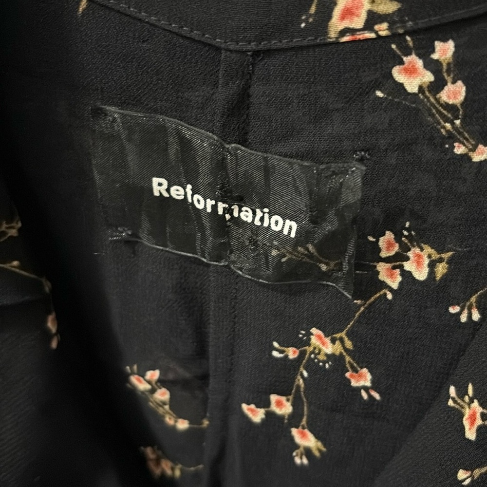 Reformation Floral Black Dress sz 8 - Picture 6 of 7